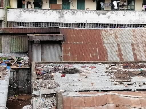 রাজধানীর গ্রীন রোডের আবাসিক এলাকায় অবৈধ কারখানা