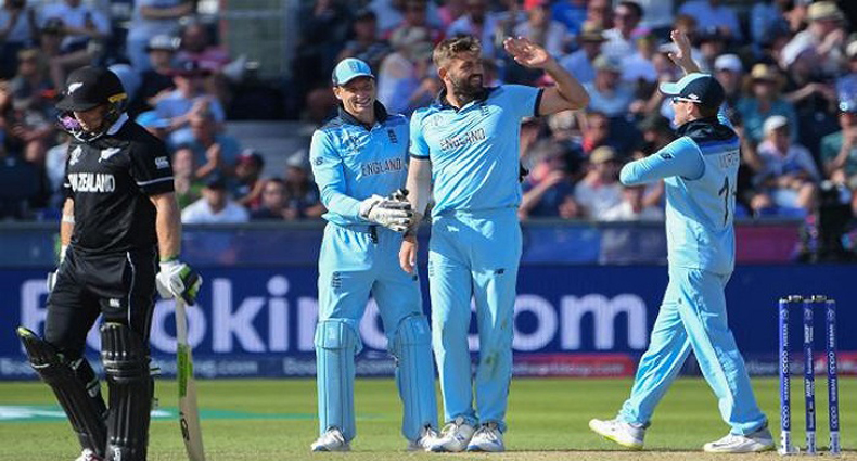 পাকিস্তানকে শঙ্কায় ফেলে সেমিতে ইংল্যান্ড