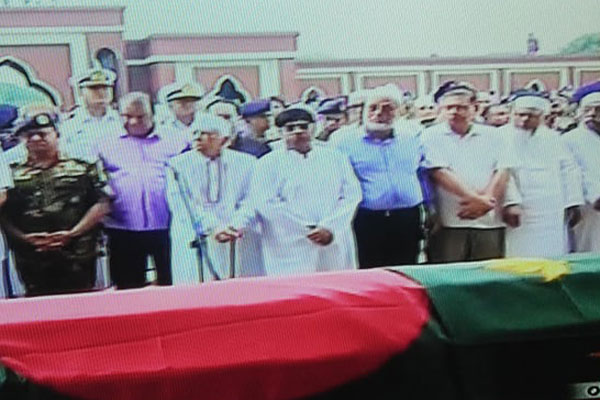 এরশাদের প্রথম জানাজা অনুষ্ঠিত