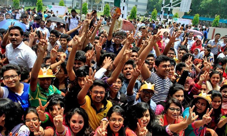 এইচএসসি ও সমমানের পরীক্ষার ফল প্রকাশ, পাসের হার ৭৩.৯৩
