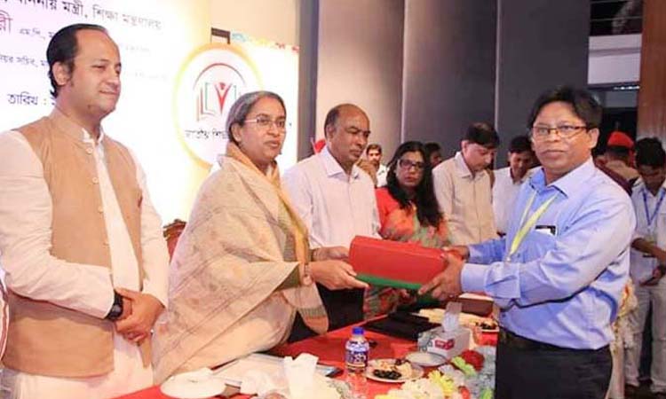 সাইফুল ইসলাম শ্রেষ্ঠ মাধ্যমিক শিক্ষা কর্মকর্তা নির্বাচিত