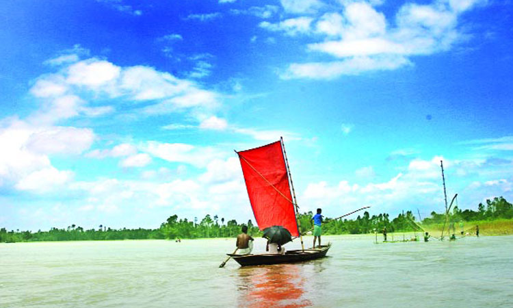 শরৎ এলো বৃষ্টি ভিজে