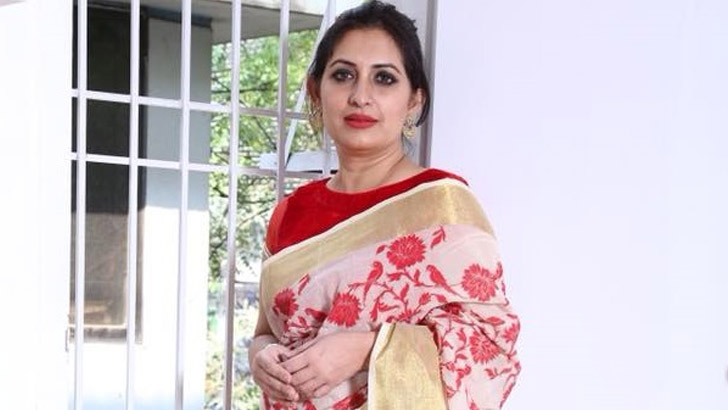 ইন্দোনেশিয়ায় চিত্রকলা উৎসবে বিপাশা হায়াত