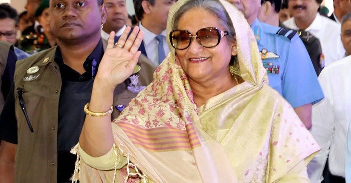 দেশে ফিরেছেন প্রধানমন্ত্রী