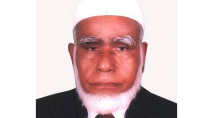 অধ্যাপক মোজাফফর আহমদের প্রথম জানাজা অনুষ্ঠিত