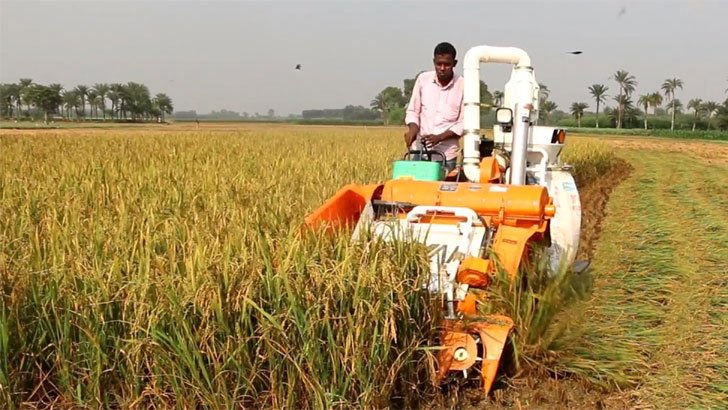 যন্ত্রই কৃষকের দুঃখ ঘোচাবে