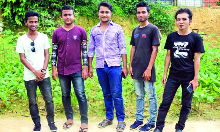 যেখানে ফোটে রোহিঙ্গা তরুণদের গল্প-কবিতা