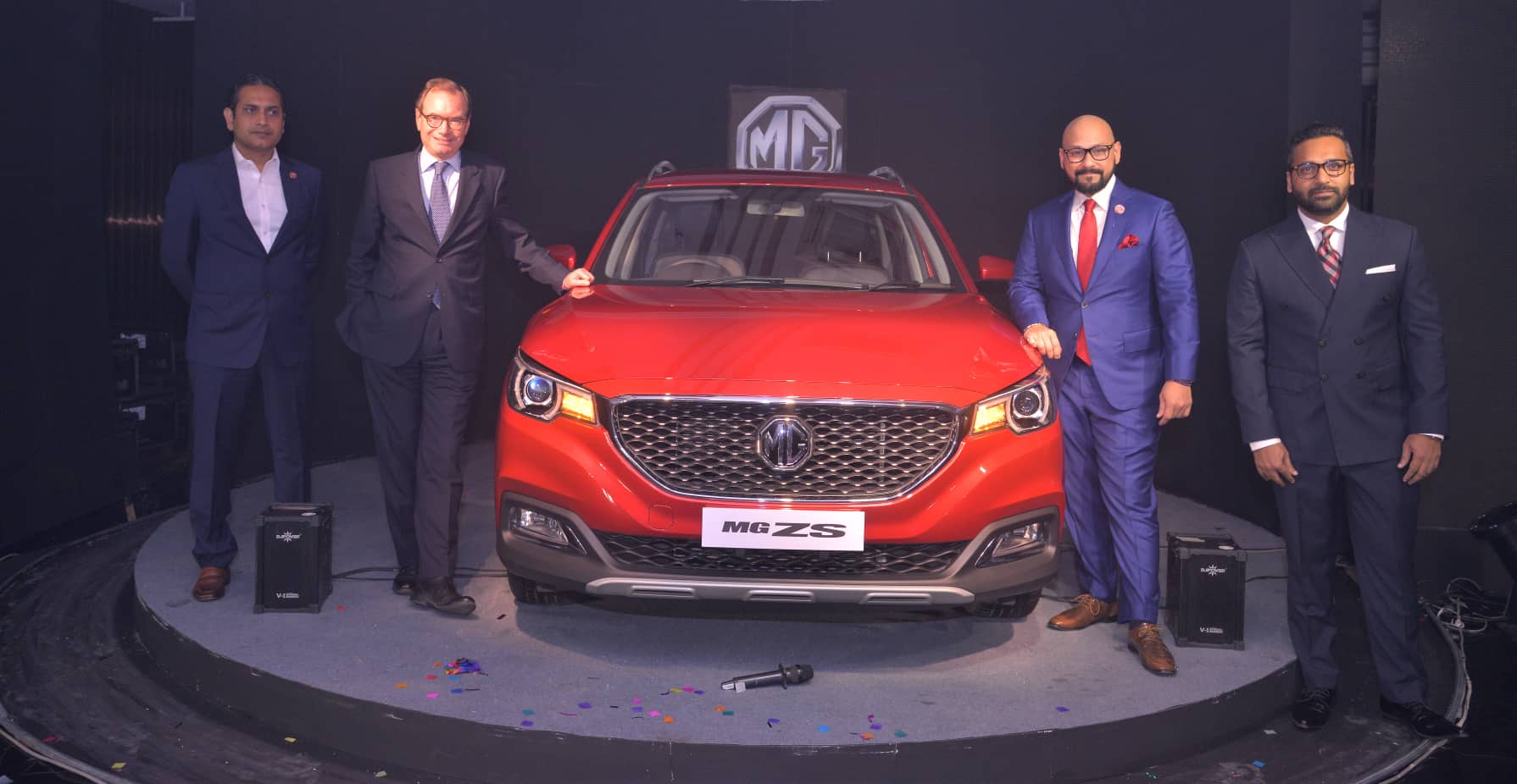 বাংলাদেশে যাত্রা শুরু করলো ব্রিটিশ গাড়ি নির্মাতা ‘মরিস গ্যারেজেস’