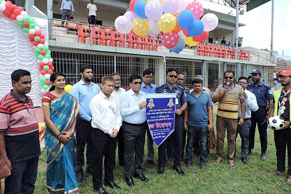 মাগুরায় বঙ্গবন্ধু গোল্ডকাপ ফুটবল টুর্নামেন্টের উদ্বোধন