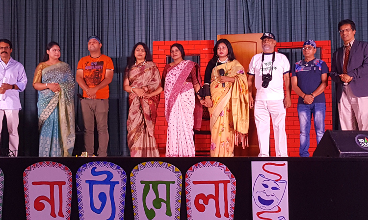 উত্তর আমেরিকায় নতুন ইতিহাসের সূচনা করলো নিউইয়র্কের নাট্যমেলা