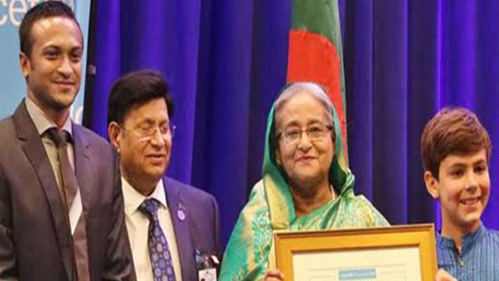 প্রধানমন্ত্রীর জন্মদিনে শুভেচ্ছা জানিয়ে যা লিখলেন সাকিব