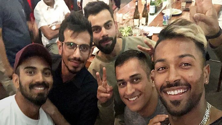 বেতনের ২০ গুন আয় বিজ্ঞাপন থেকে!