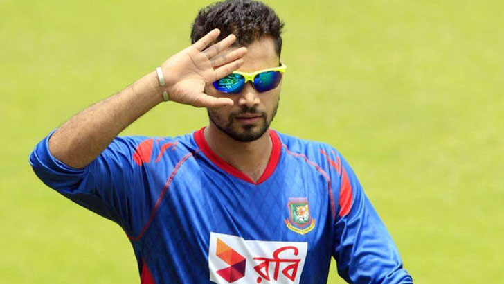 বিশ্ব তোলপাড় করা খেলোয়াড় মাশরাফির জন্মদিন আজ